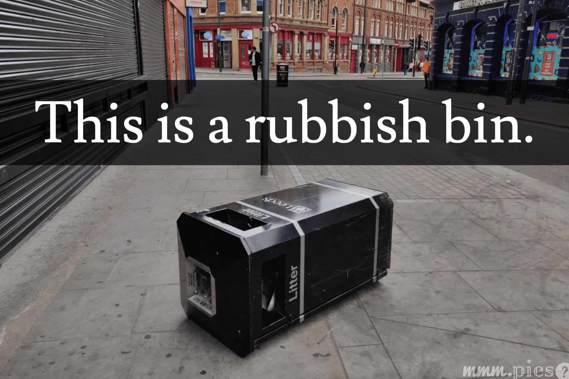 Rubbish bin